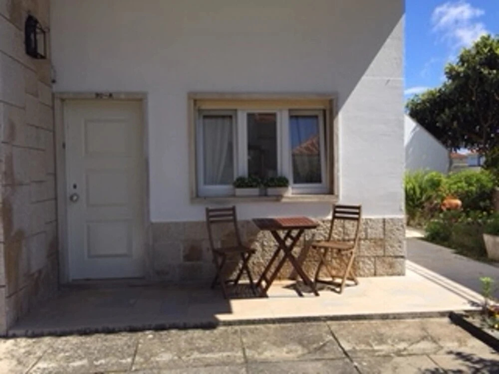 Apartment With 2 Bedrooms in São Martinho do Porto, With Furnished Ter