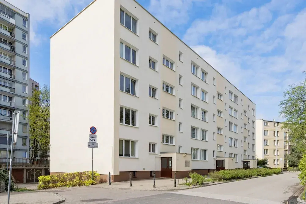 Schillera Apartment by Renters