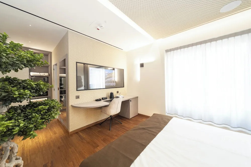 Tritone Luxury Suites Piazza del Popolo — фото