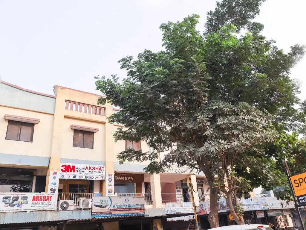 Hotel Apsara Guest House by OYO Rooms