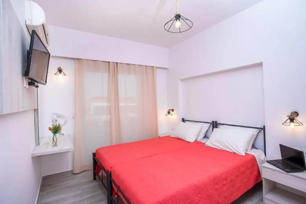 Standard Double room with garden view (twin beds)