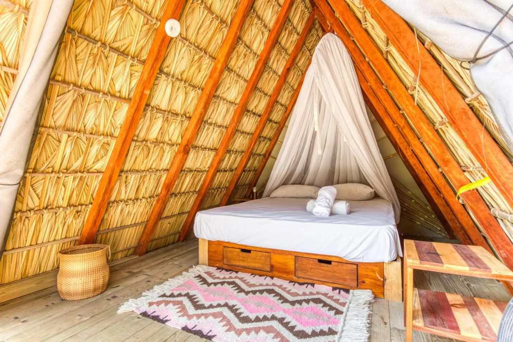 Nílu Puerto Escondido by Selina
