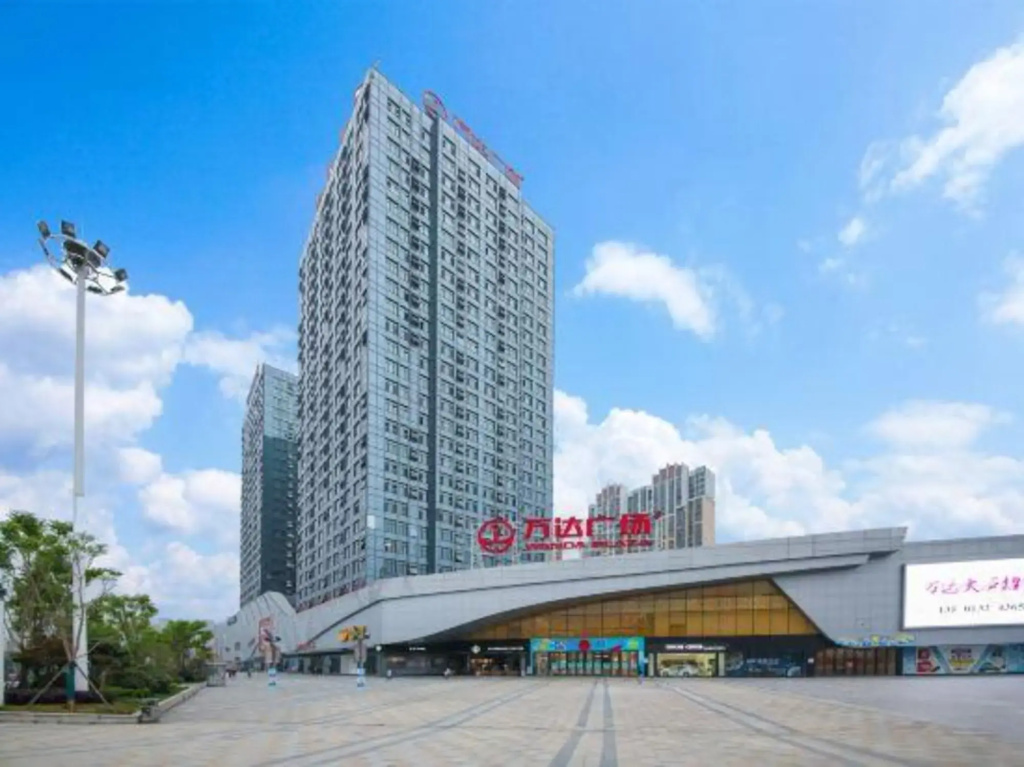 City Comfort Inn Hotel (Shiyan High-Speed Railway Wanda Plaza)