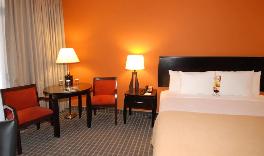 Oakland Airport Executive Hotel - Chambres