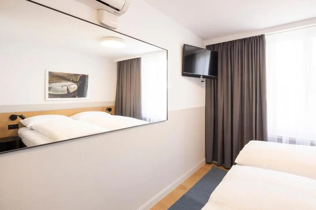 Fred Hotel Hauptbahnhof - Chambres