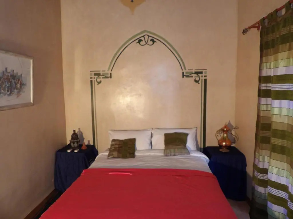 Deluxe Double room with balcony and with garden view full double bed