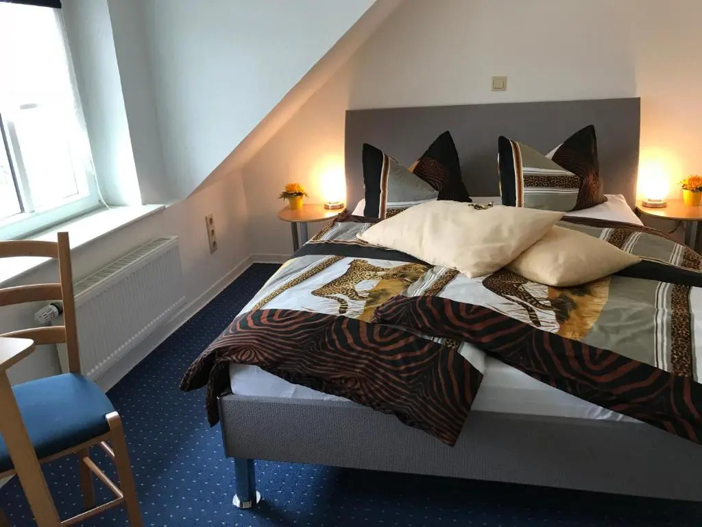 Economy room
