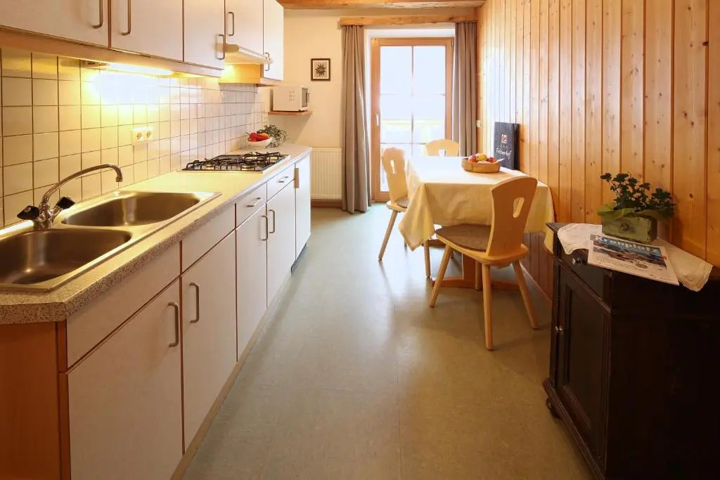 Apartment with mountain view