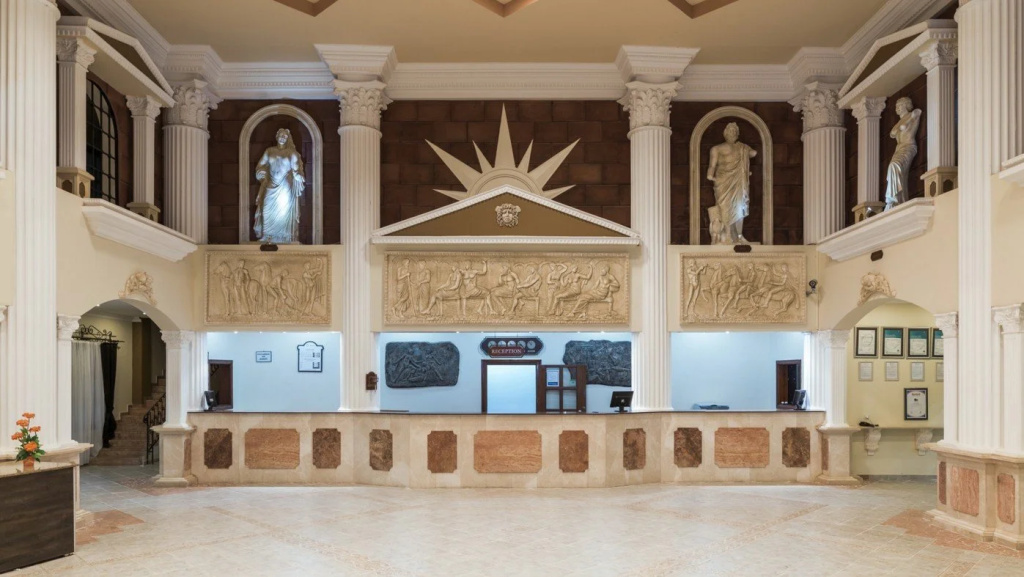 Lobby & Reception