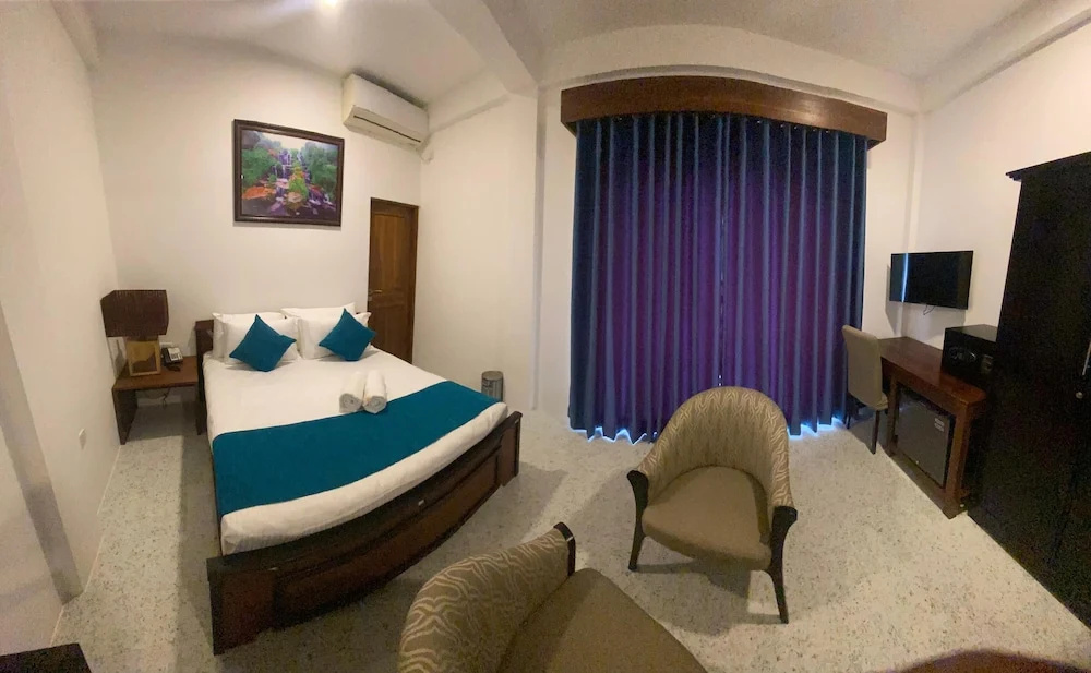 Hotel photo 11