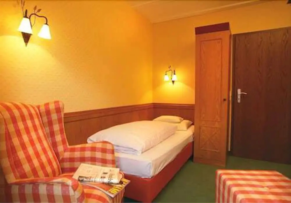 Hotel Zum Kreuz - Chambres