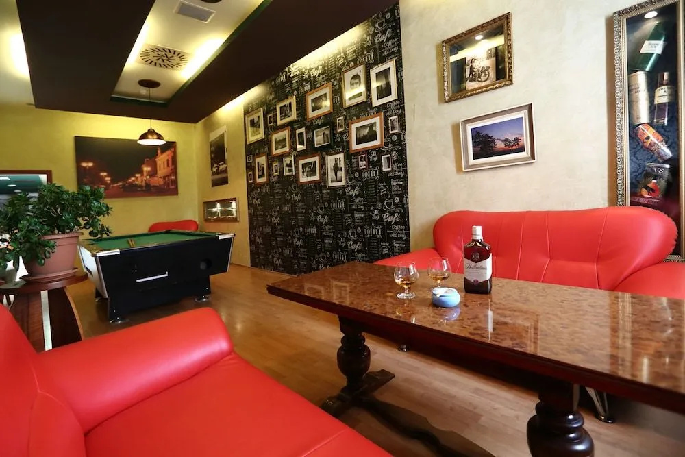 Hotel photo 13