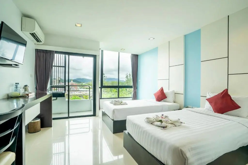 Deluxe Double room (twin beds)