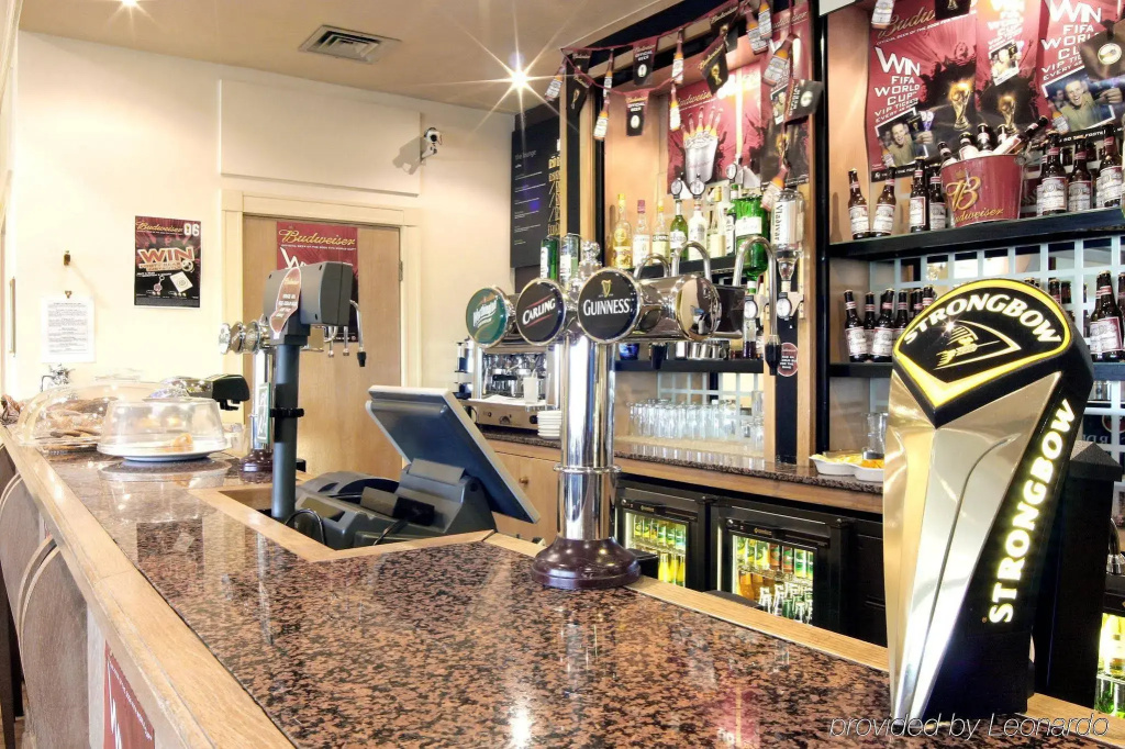Holiday Inn Brighouse by IHG - Général