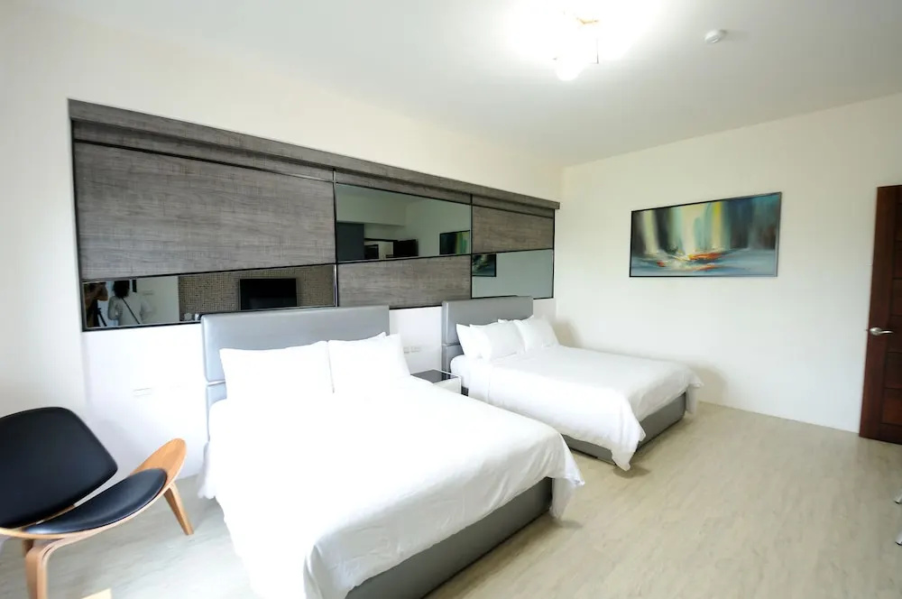 Classic Quadruple room with balcony