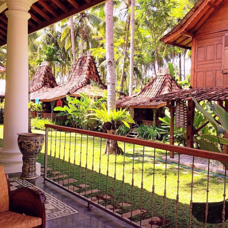Balcony & Terrace