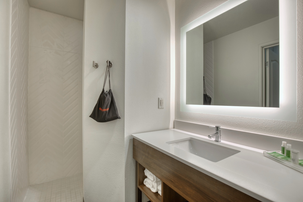 Holiday Inn Hotel & Suites Madison West - Middleton by IHG - Général