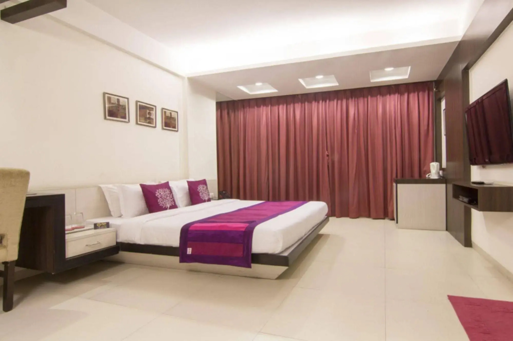 Hotel photo 12