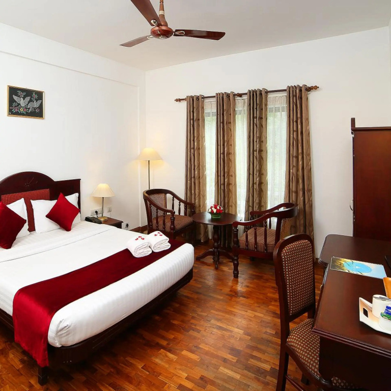 Hotel C7 Munnar — 2