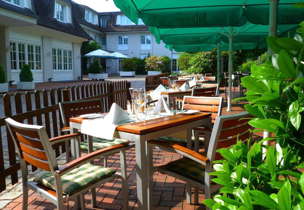 Courtyard by Marriott Hamburg Airport - Général