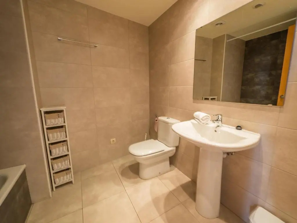 Agi Riera Ginjolers - Chambres