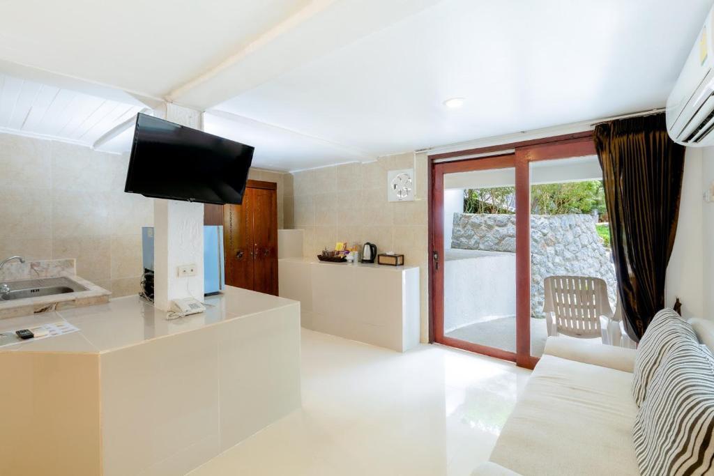 Двухместный номер Superior двуспальная кровать в Club Bamboo Boutique Patong Beach Resort