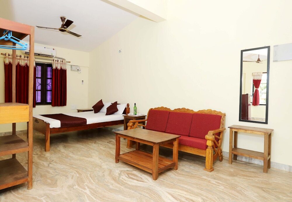 Morjim Sunset Guesthouse