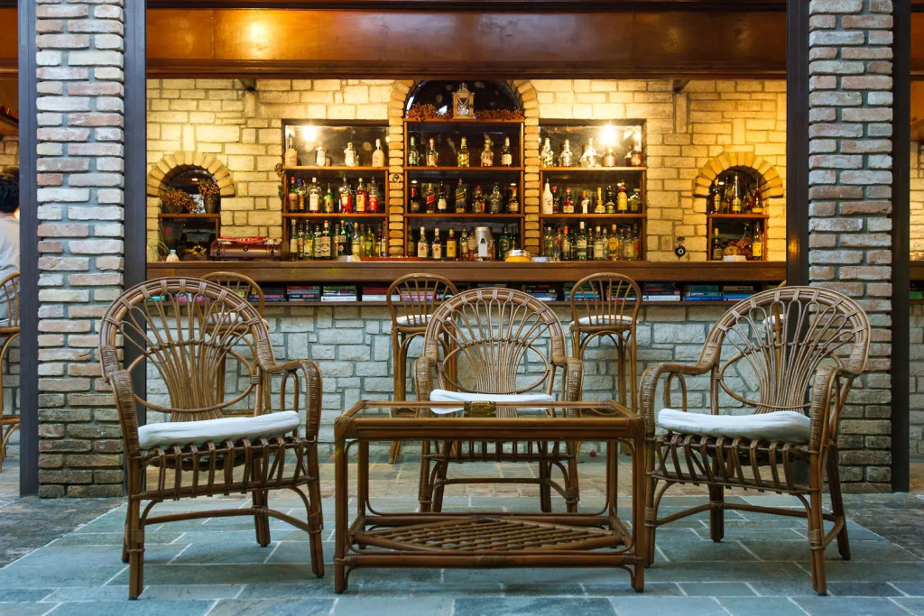 Lobby & Reception