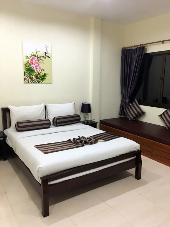Superior Double room (full double bed)