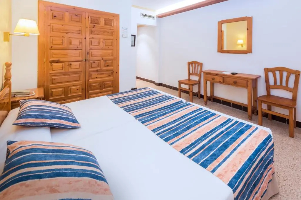 Hotel GHT Neptuno Tossa & Venus SPA - Chambres