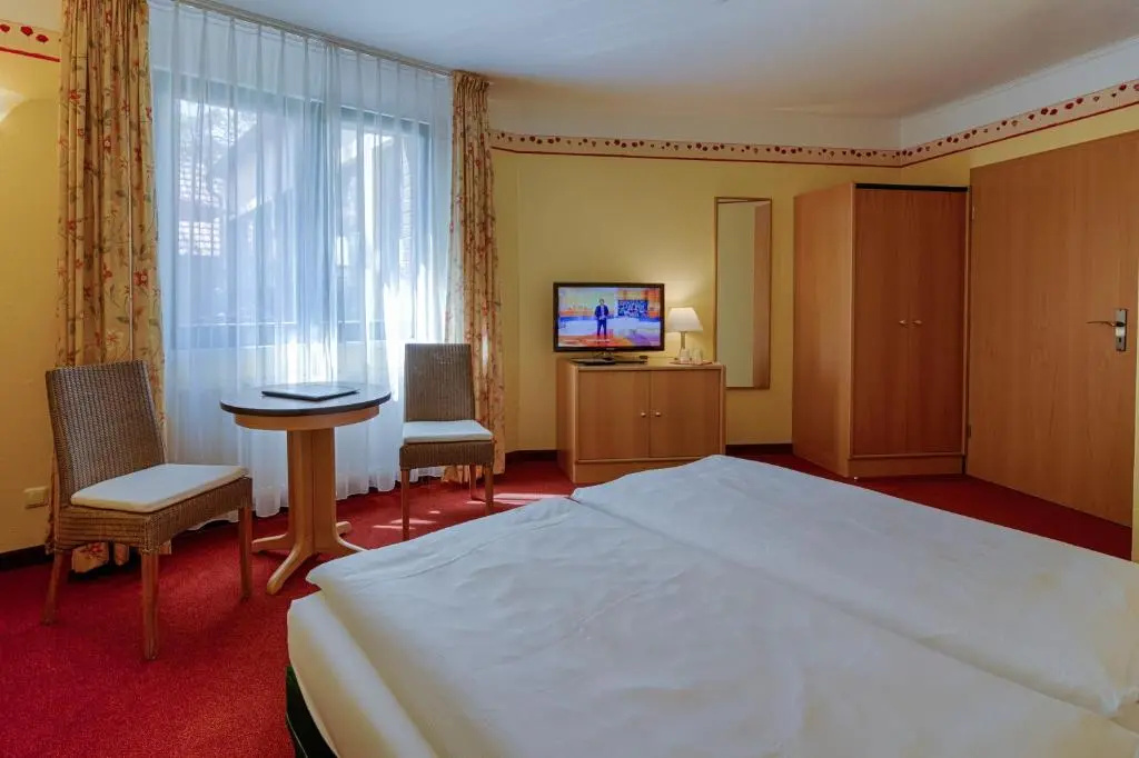 Economy room