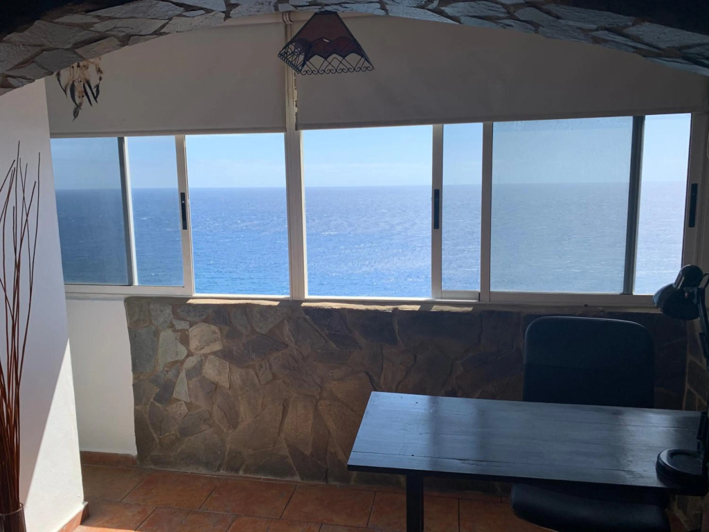 Apto boca cangrejo Netflix,parking,aire acondicionado y rent car