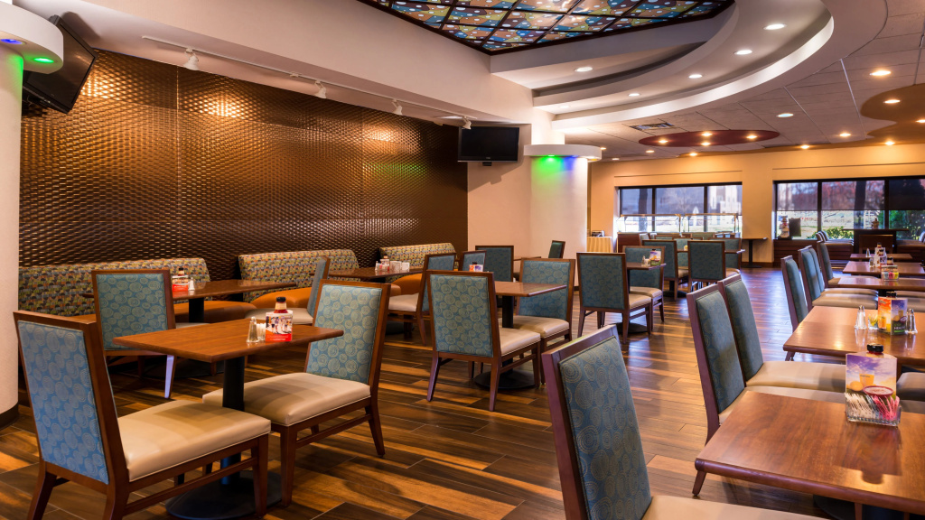 Holiday Inn Hotel & Suites Warren by IHG - Général