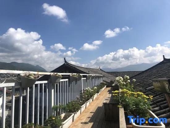 Floral Hotel · Qinyuan Hotel