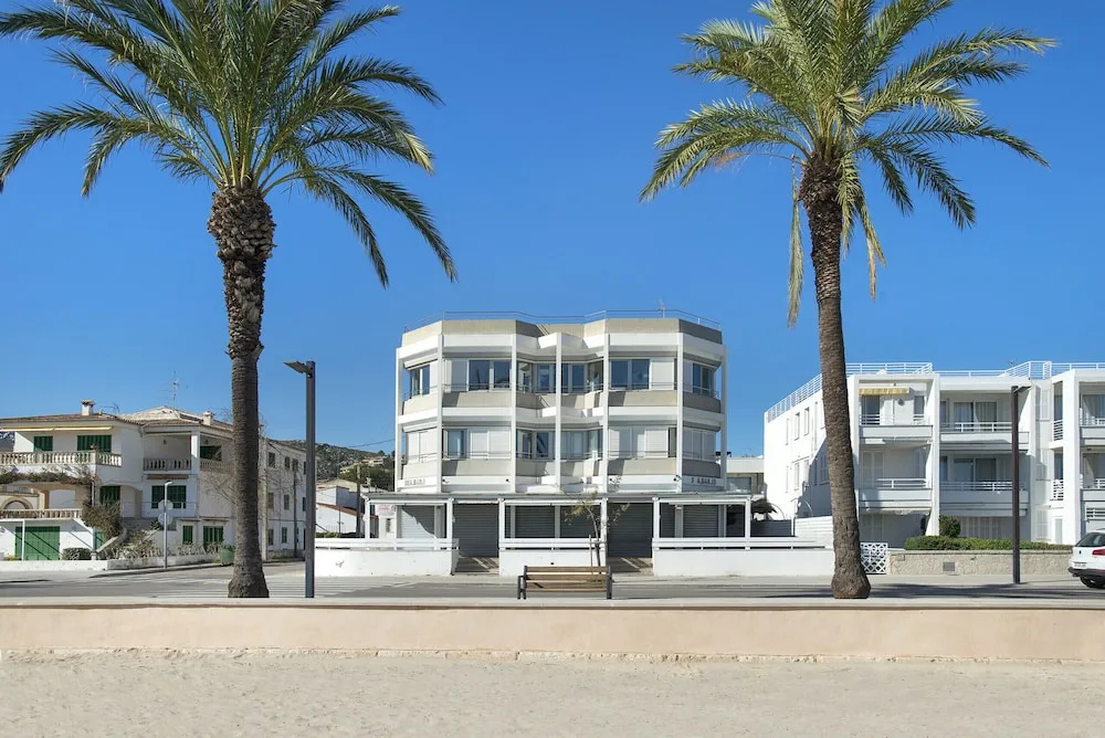 Luxury Sea View Apartment