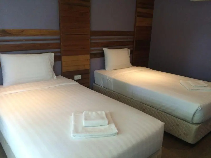 Deluxe Double room with garden view (twin beds)