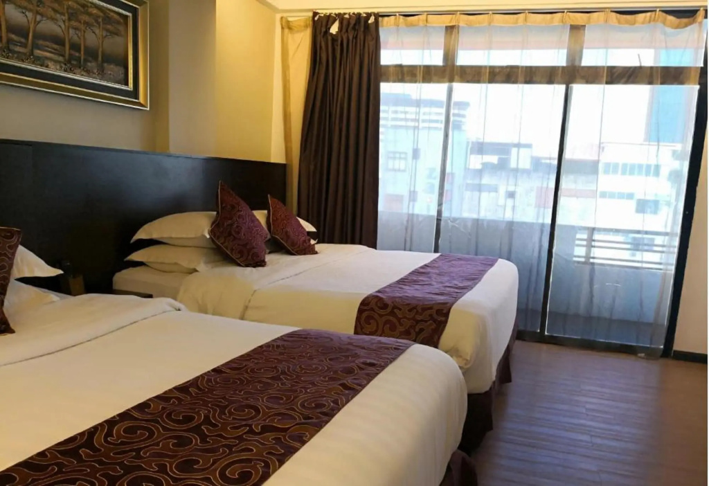 J Suites Hotel - Général