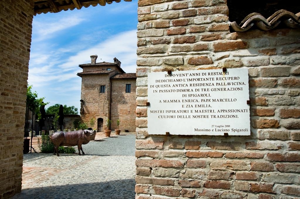 Antica Corte Pallavicina Relais by null
