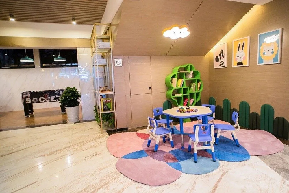 Hotel photo 12