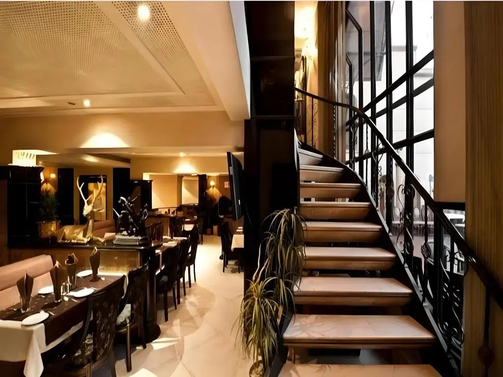 Rajhans Hotel - Général