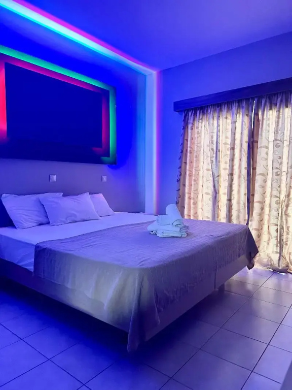 Standard Single room with garden view