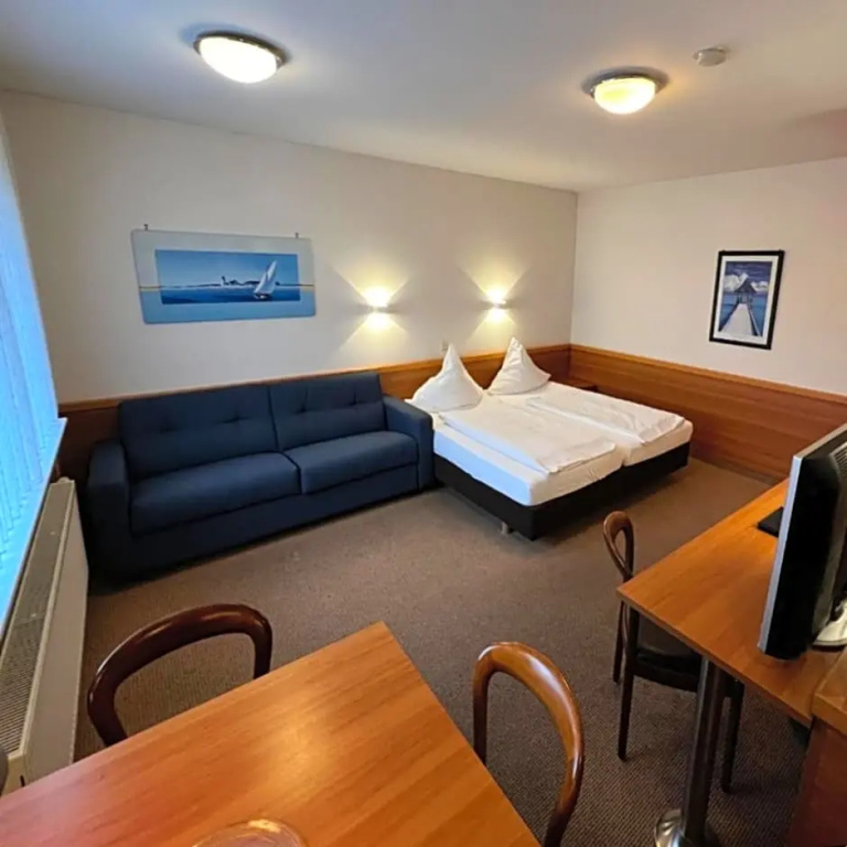 Standard Family room