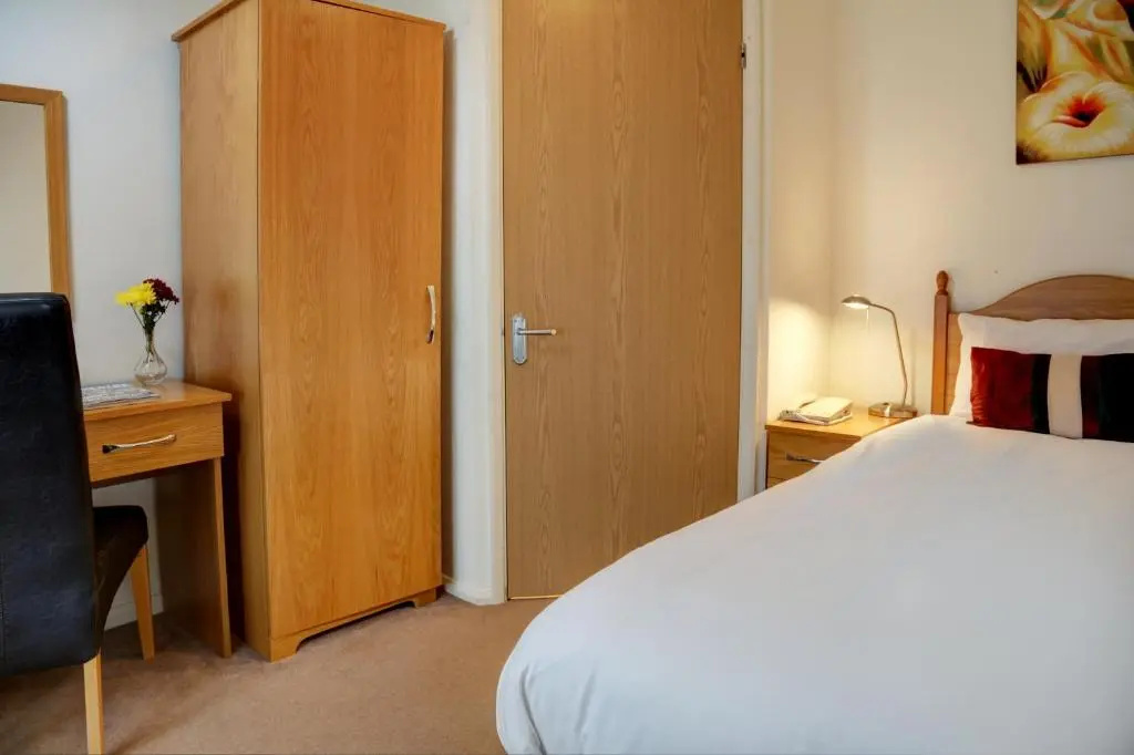 Pettifers Freehouse Hotel - Chambres