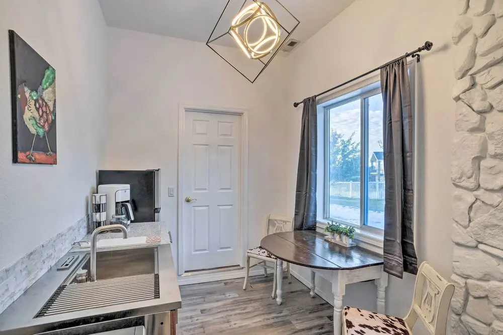 Stylish Klamath Falls Unit < 1/2 Mi to Oit! - фото 6