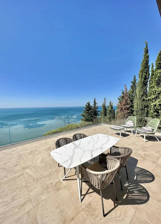 2 Bedrooms Premium Suite with balcony and with sea view