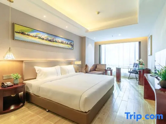 Deluxe Double room (full double bed)