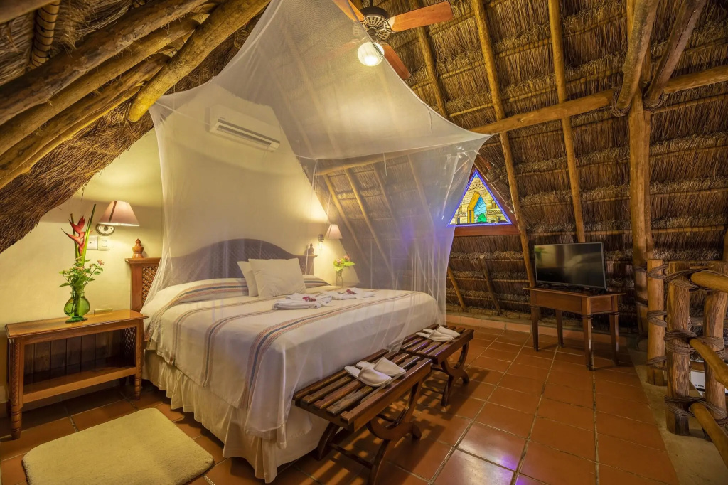 The Lodge At Uxmal — 2