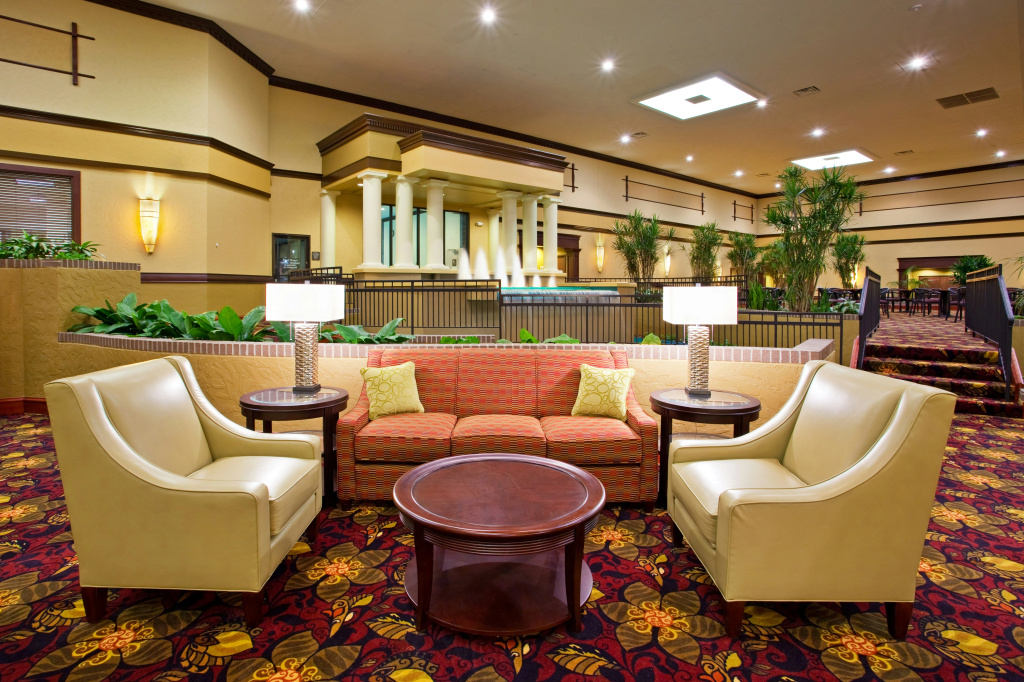 Holiday Inn Hotel & Suites Cincinnati - Eastgate by IHG - Général