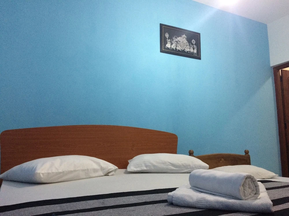 4 Bedrooms Comfort Apartment