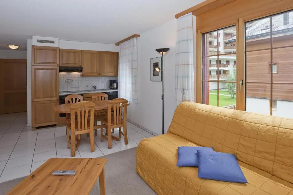 1 Bedroom Apartment